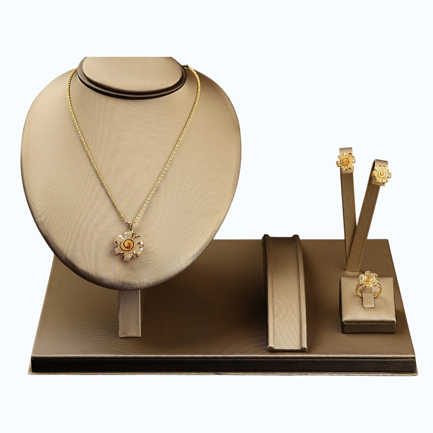 "Sunflower" Gold Set - Elegance Crafted for You