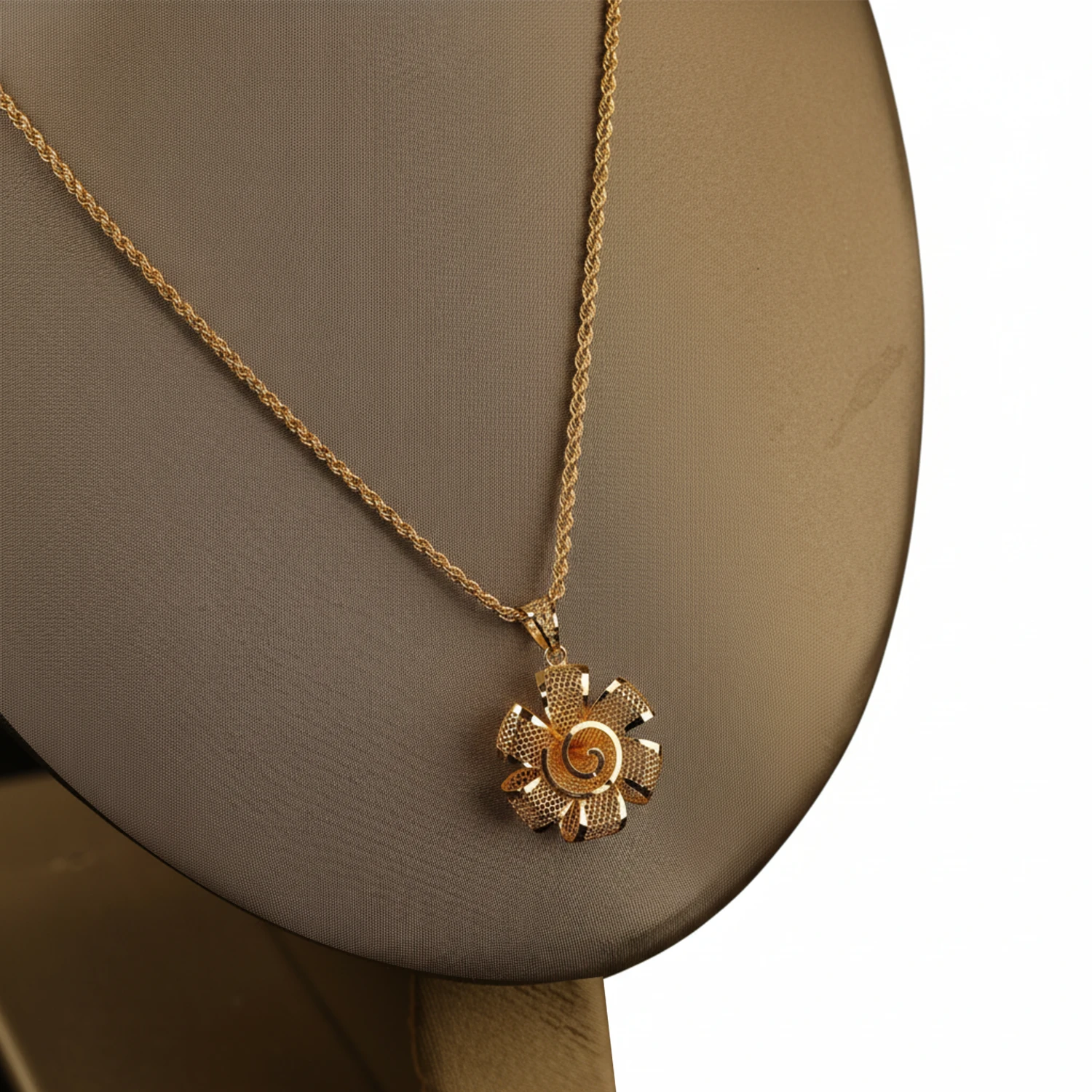 "Sunflower" Gold Set - Elegance Crafted for You