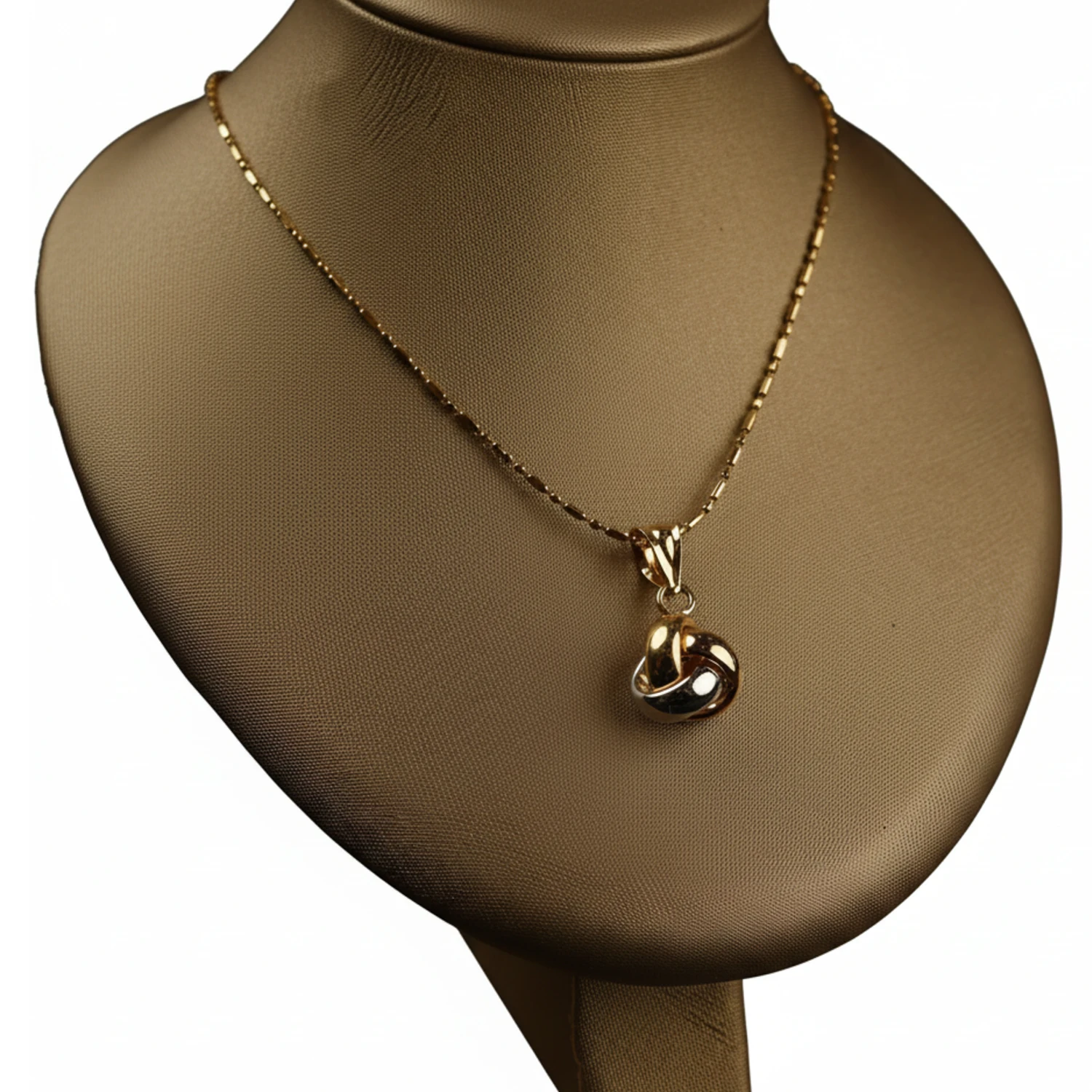 18K Gold "Elegant Knot" Set - Subtle Grace That Captivates