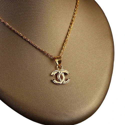 “Touch of Elegance” 21K Gold Set – Modern Monogram Design