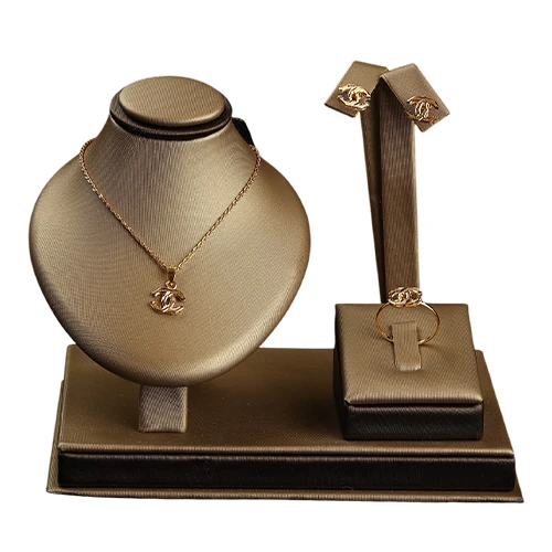 “Touch of Elegance” 21K Gold Set – Modern Monogram Design