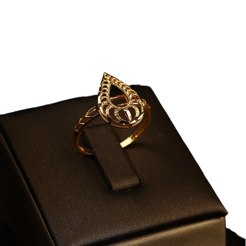 “Moon Teardrop” 21K Gold Set – Oriental Filigree Design