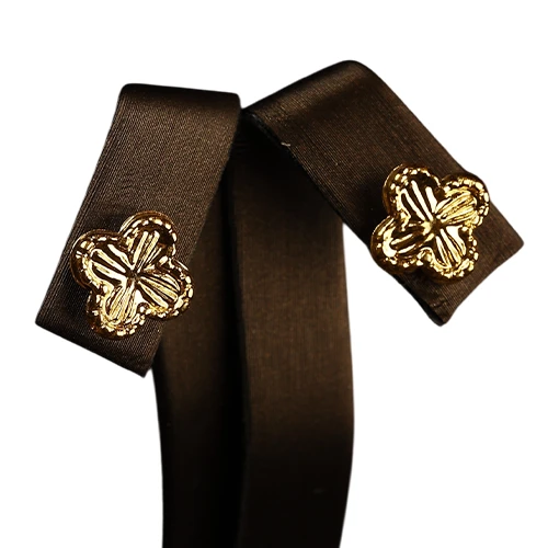 _“Flower Of Wishes” 21K Gold Set – Mini Clover Design_