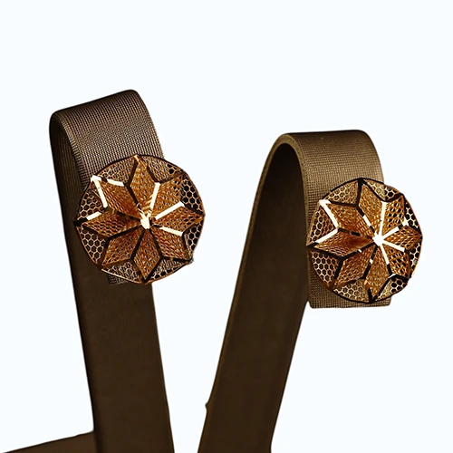 “Palace Rose” 21K Gold Set – Royal Flower Design
