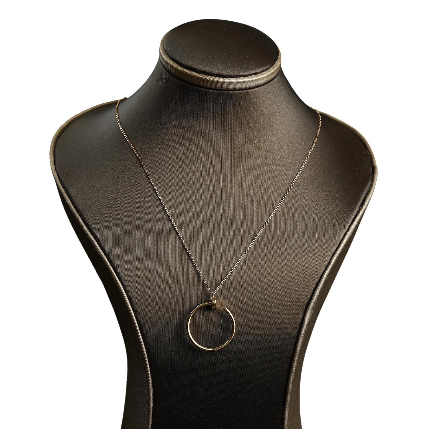 “Elegance Nail” 18K Gold Necklace – Open Circle Nail Pendant Design