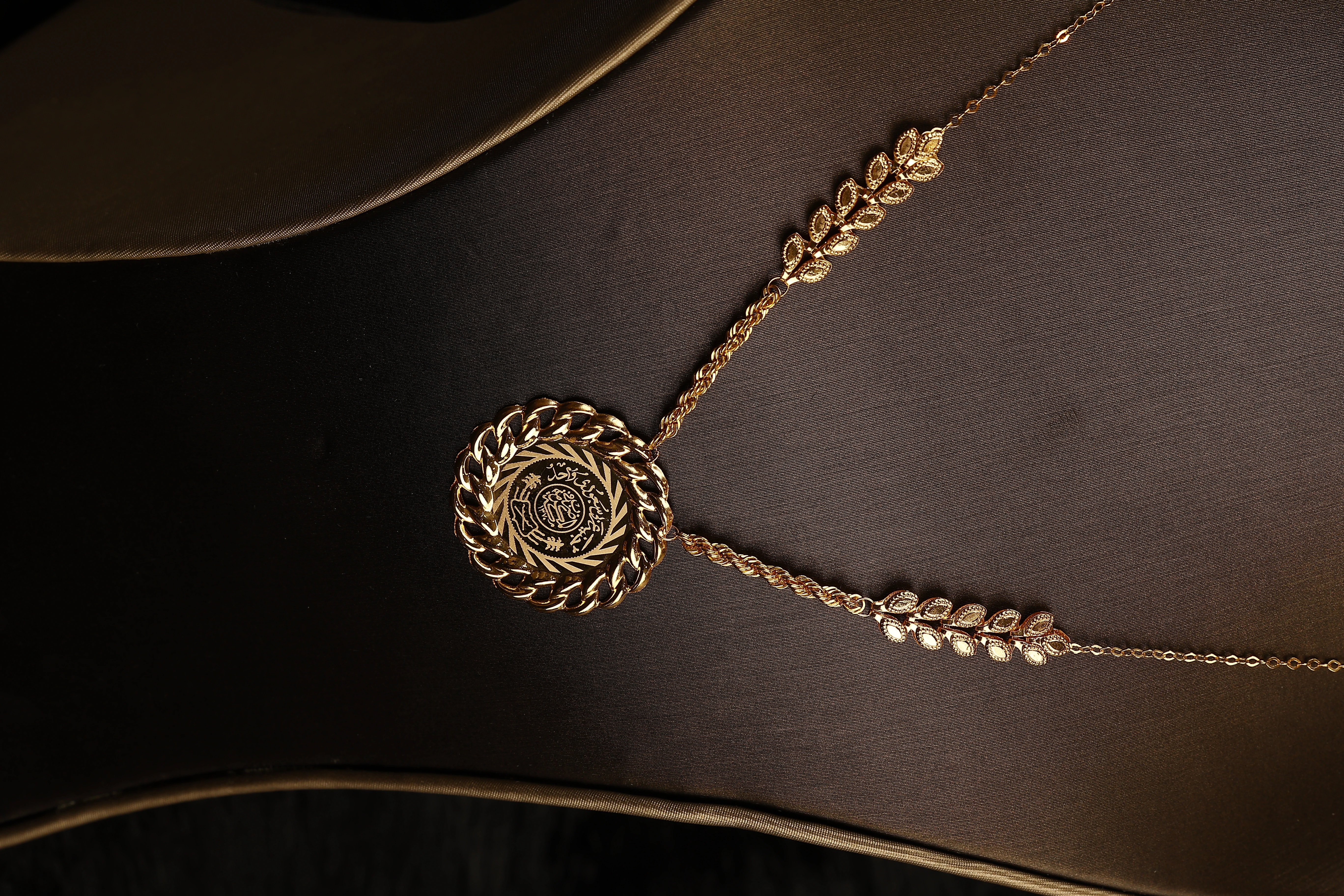 _“Wheat of Heritage” 21K Gold Necklace – Coin Pendant & Wheat Spike Design_