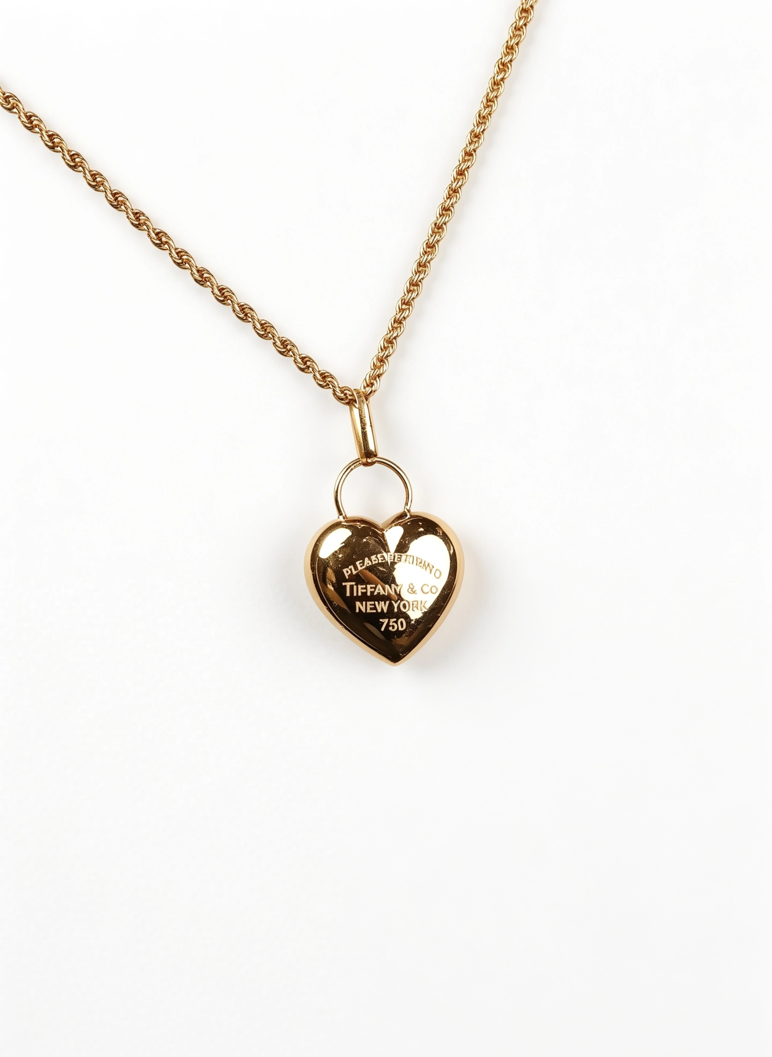 “Heart’s Pulse” 18K Gold Necklace – High-Polish Puffed Heart Pendant